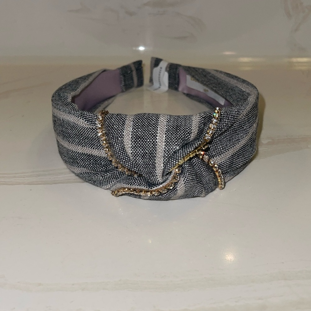 Very cute Anthropologie headband